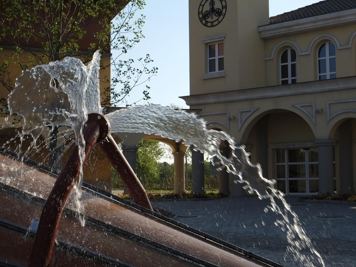 Gardaland Adventure Hotel Castelnuovo del Garda Luaran gambar